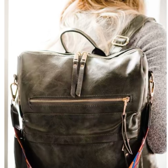 #71 LAST 1! CLEARANCE Black Vegan Leather Boho Aztec Festival Backpack Bag - Picture 4 of 4